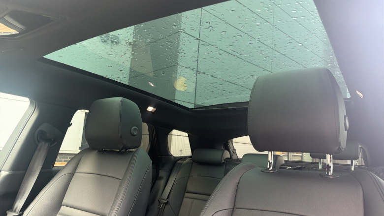 Land Rover Range Rover Evoque 2.0 D200 Edition 5dr Auto Diesel Hatchback